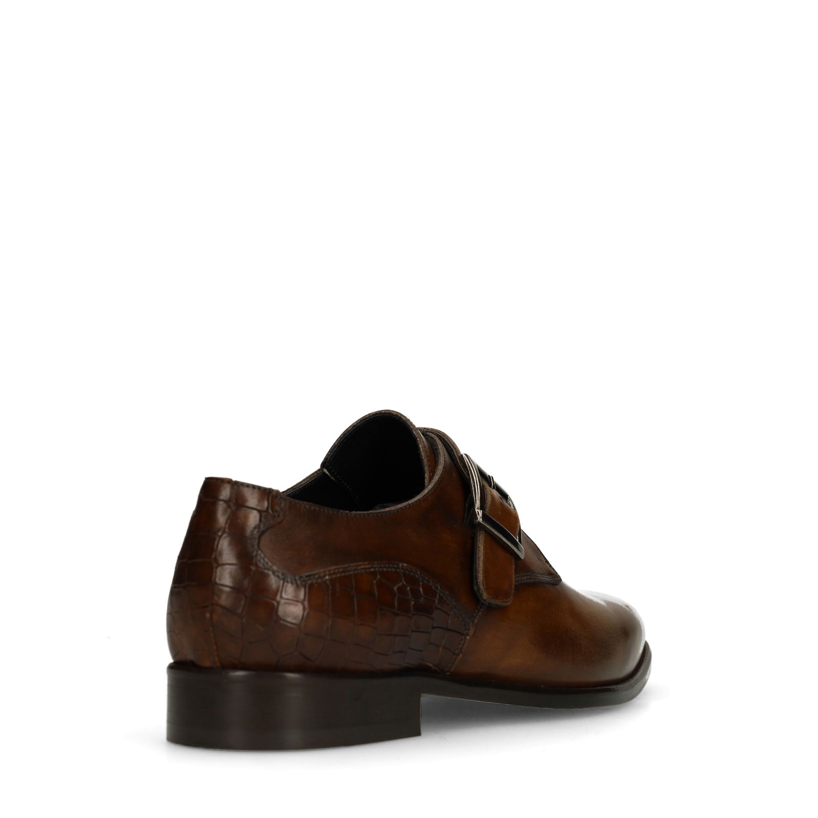 Braune Schnallenschuhe aus Leder