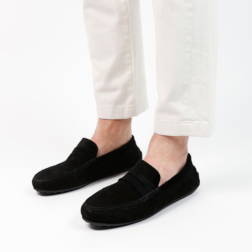 Zwarte suède loafers