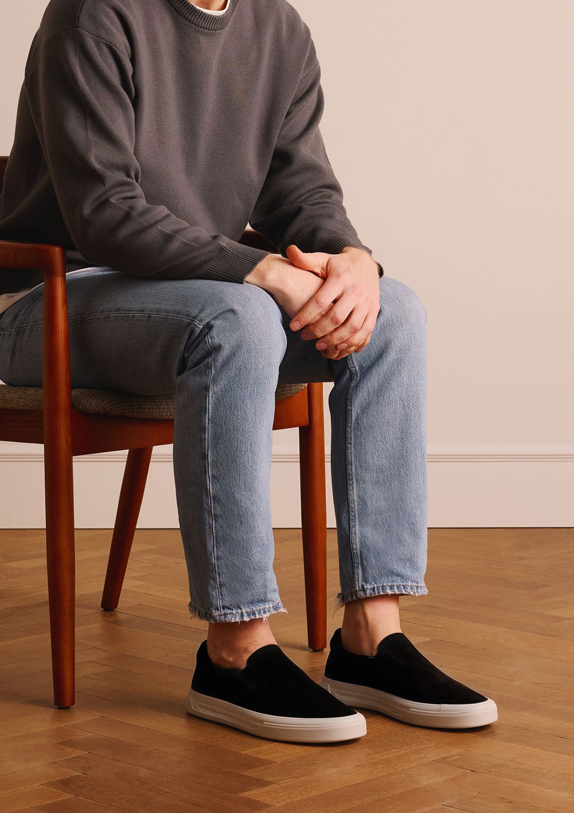 Zwarte suède loafers