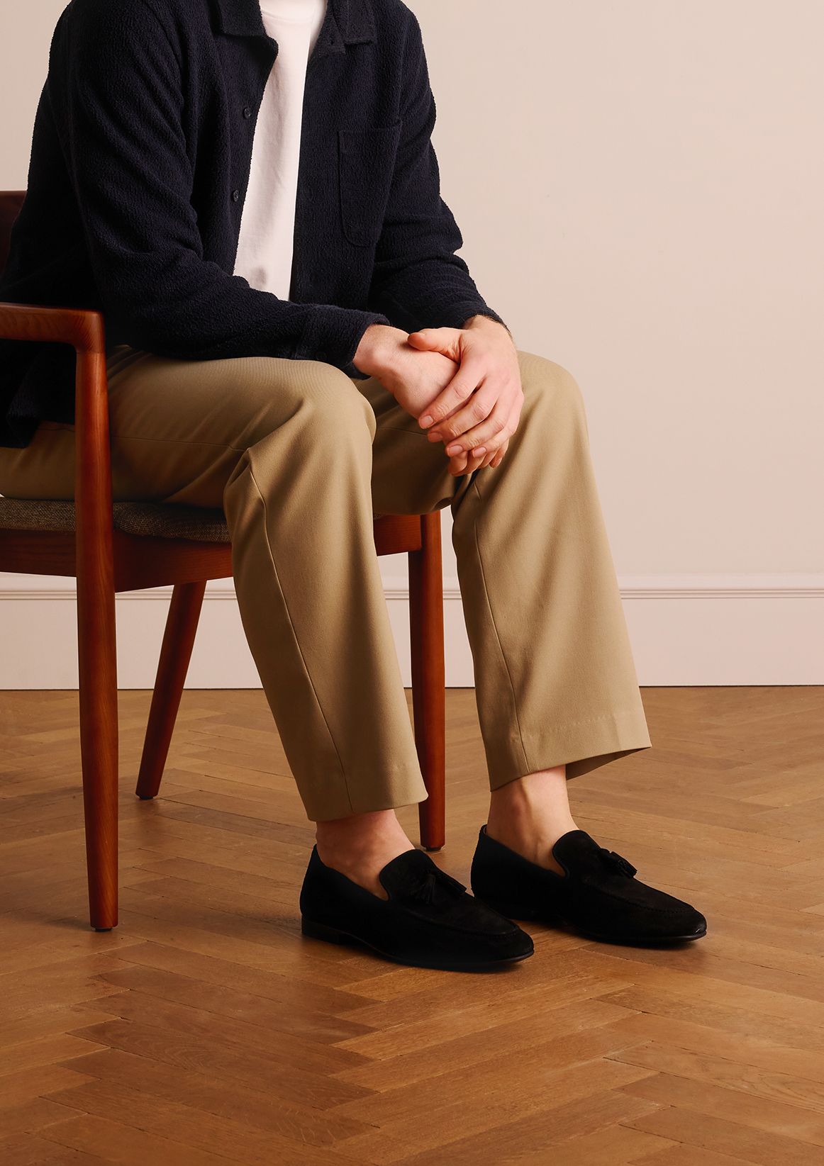 Zwarte suède loafers met kwastjes