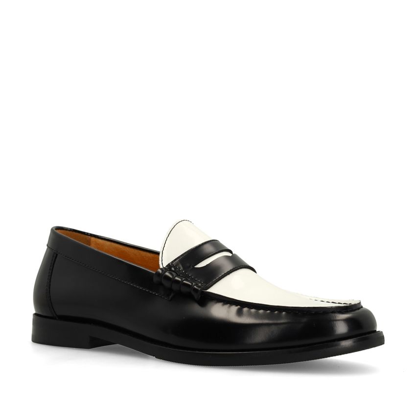 Zwarte leren loafers