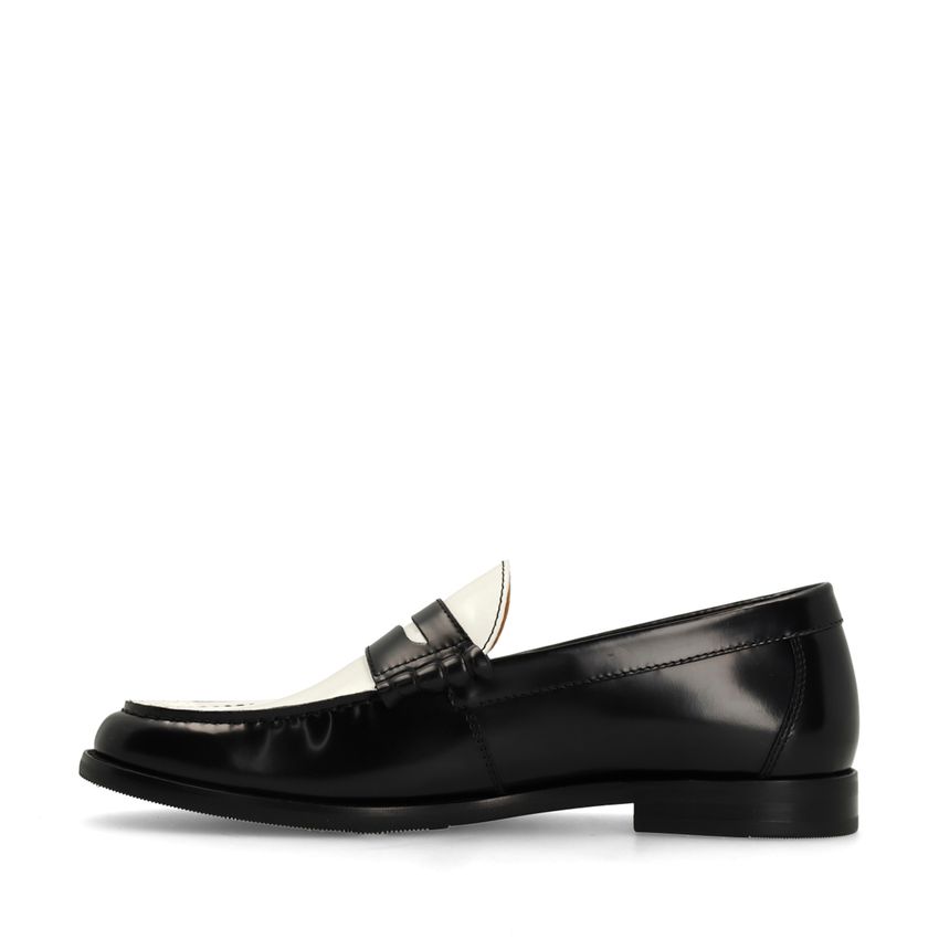 Zwarte leren loafers
