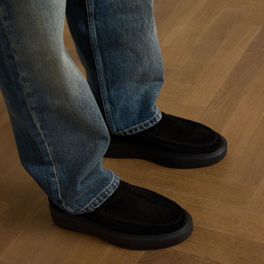 Schwarze Veloursleder-Loafer