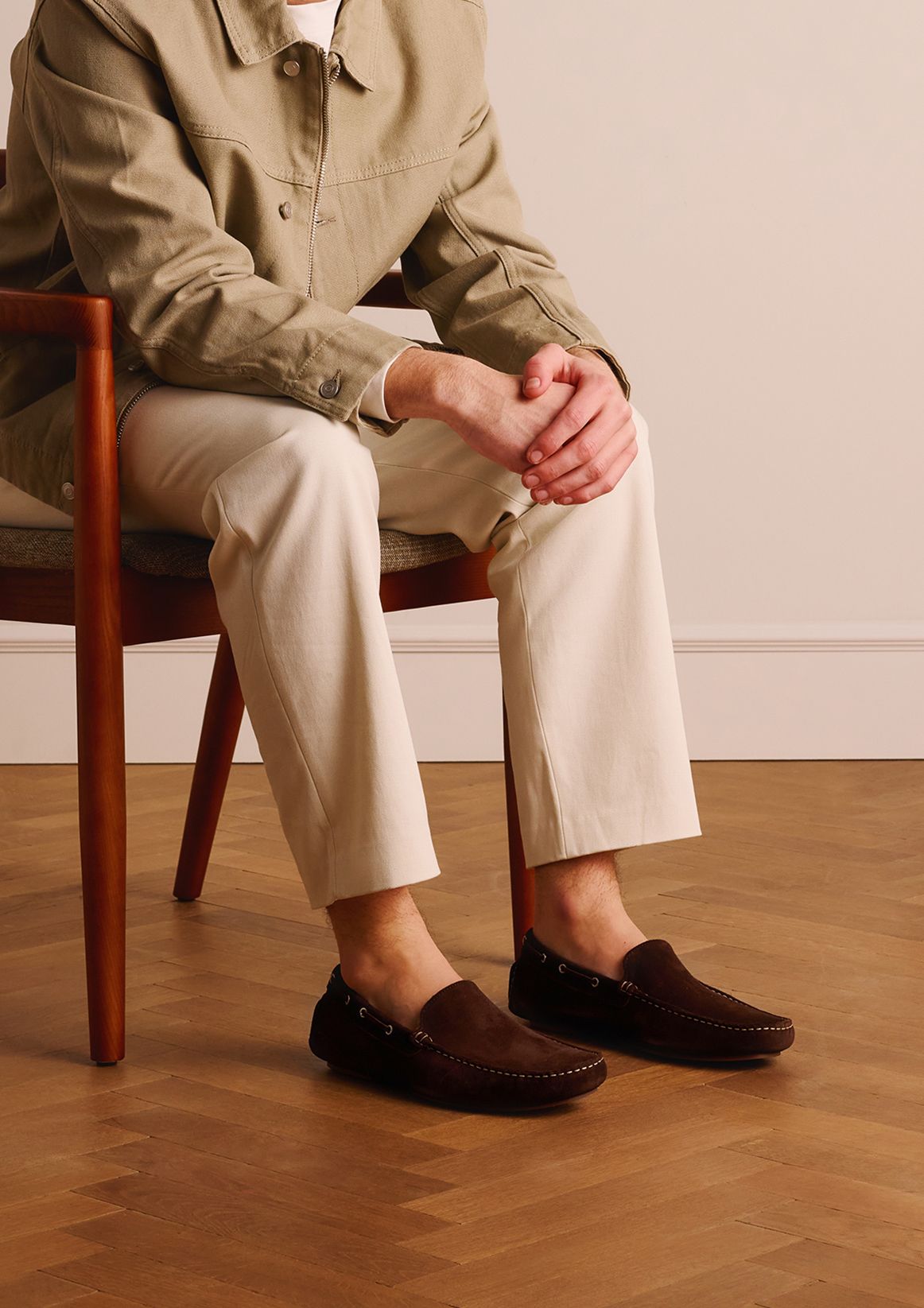 Bruine suède loafers