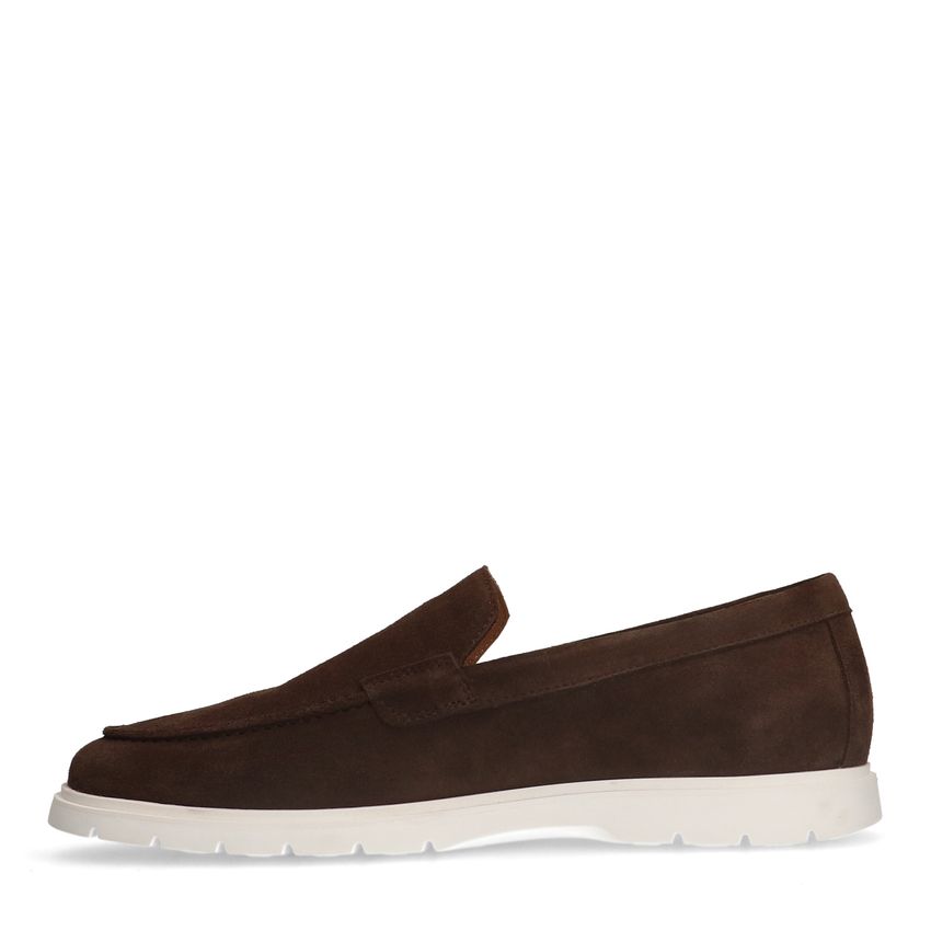 Bruine suède loafers