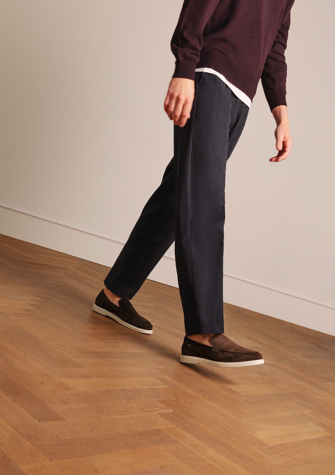 Bruine suède loafers