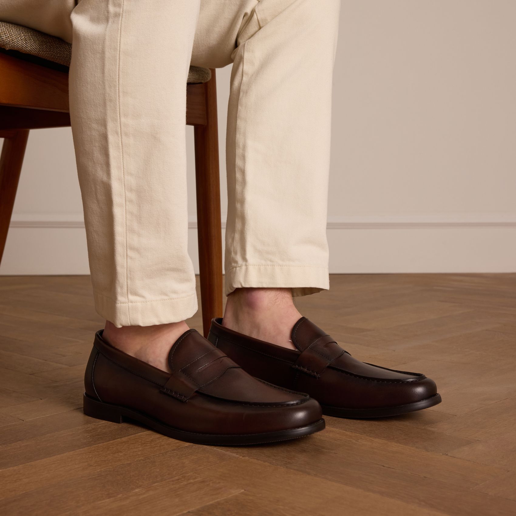 Donkerbruine leren loafers