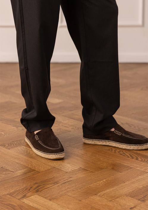 Dunkelbraune Veloursleder-Loafer