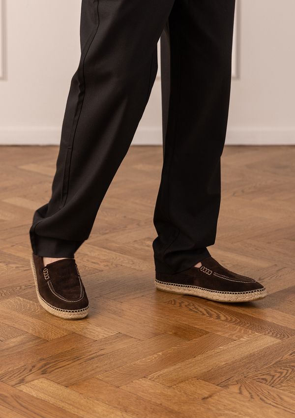 Dunkelbraune Veloursleder-Loafer