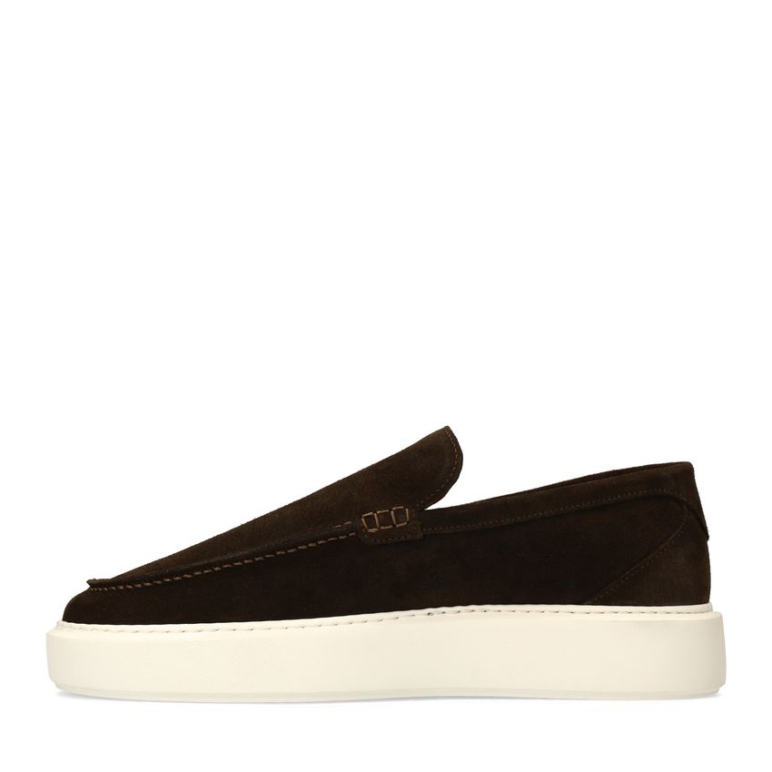 Bruine suède loafers
