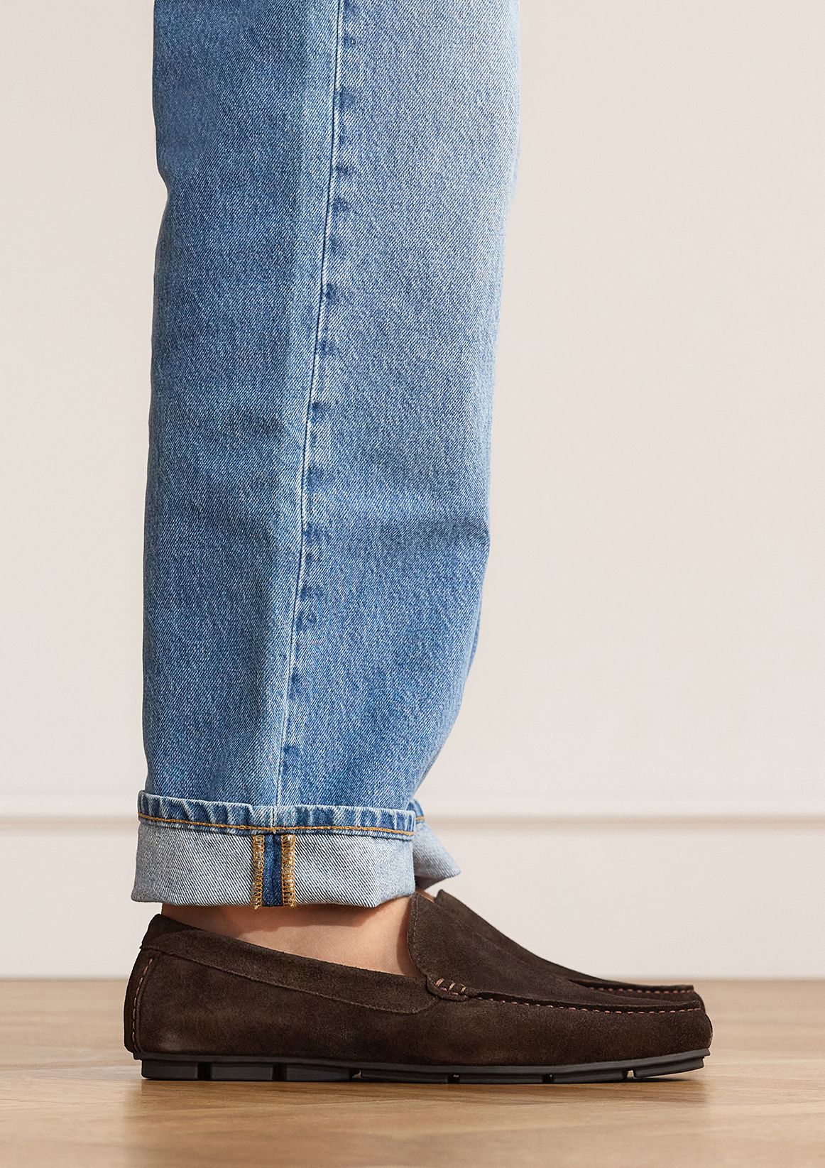 Donkerbruine suède loafers
