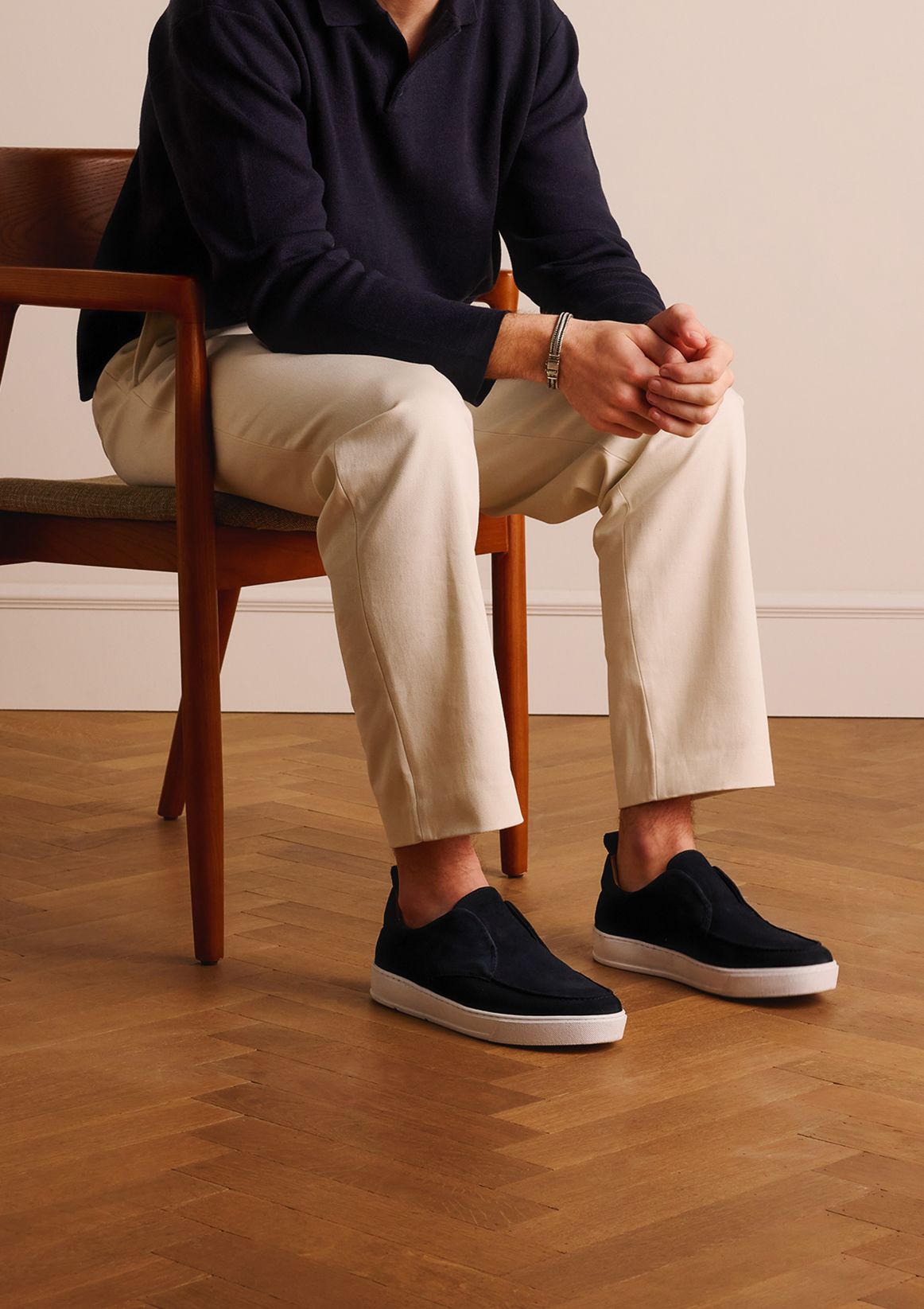 Donkerblauwe suède loafers