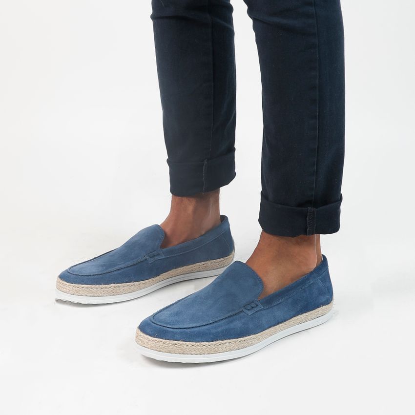 Blaue Veloursleder-Loafer