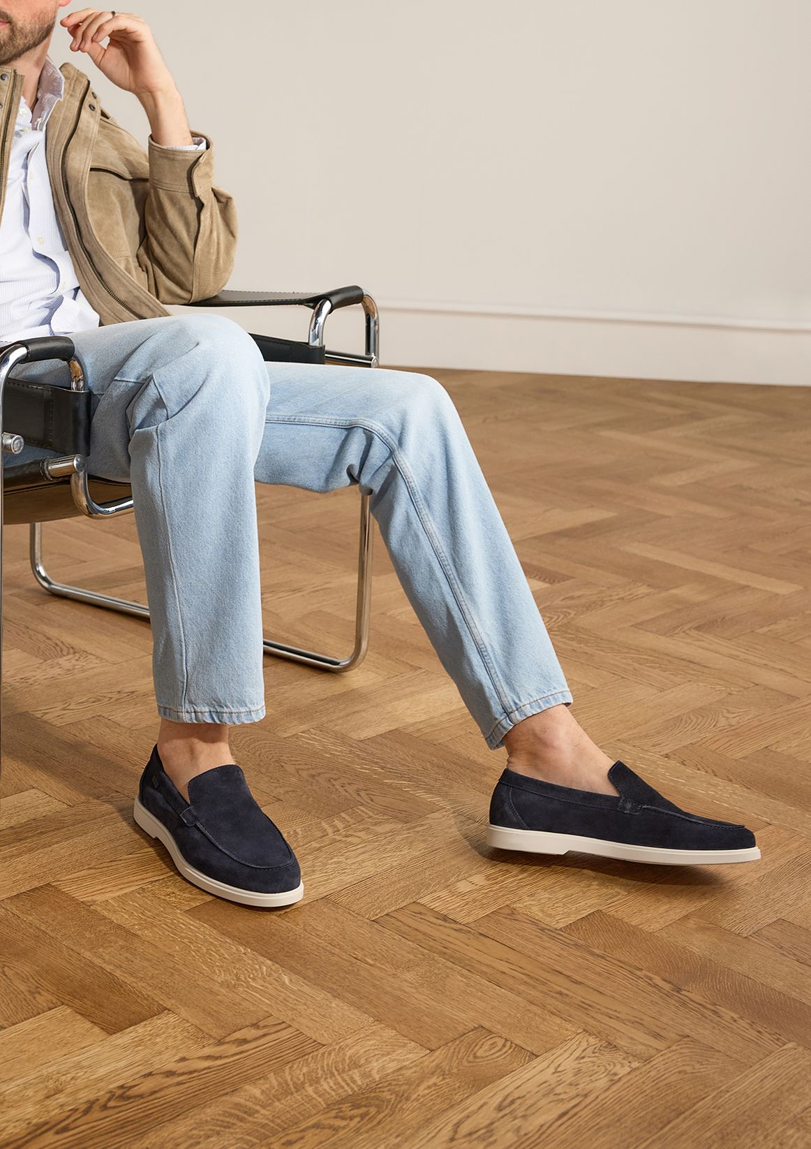 Donkerblauwe suède loafers