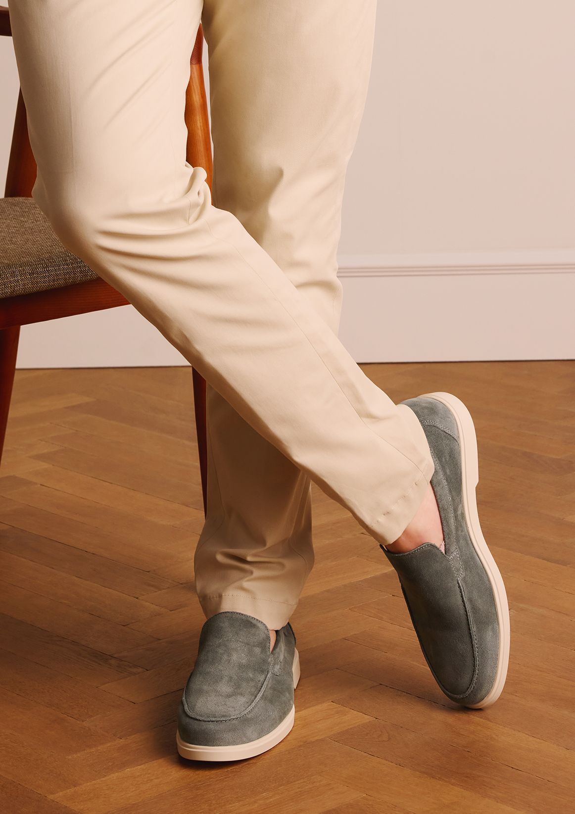 Blaue Veloursleder-Loafer