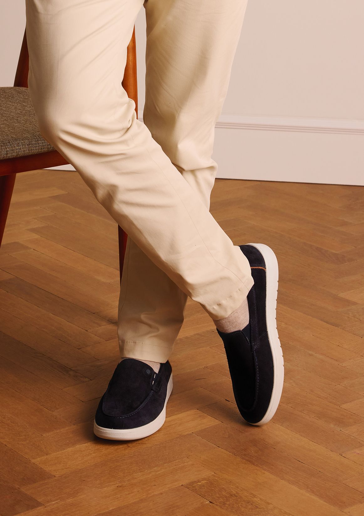 Blauwe suède loafers