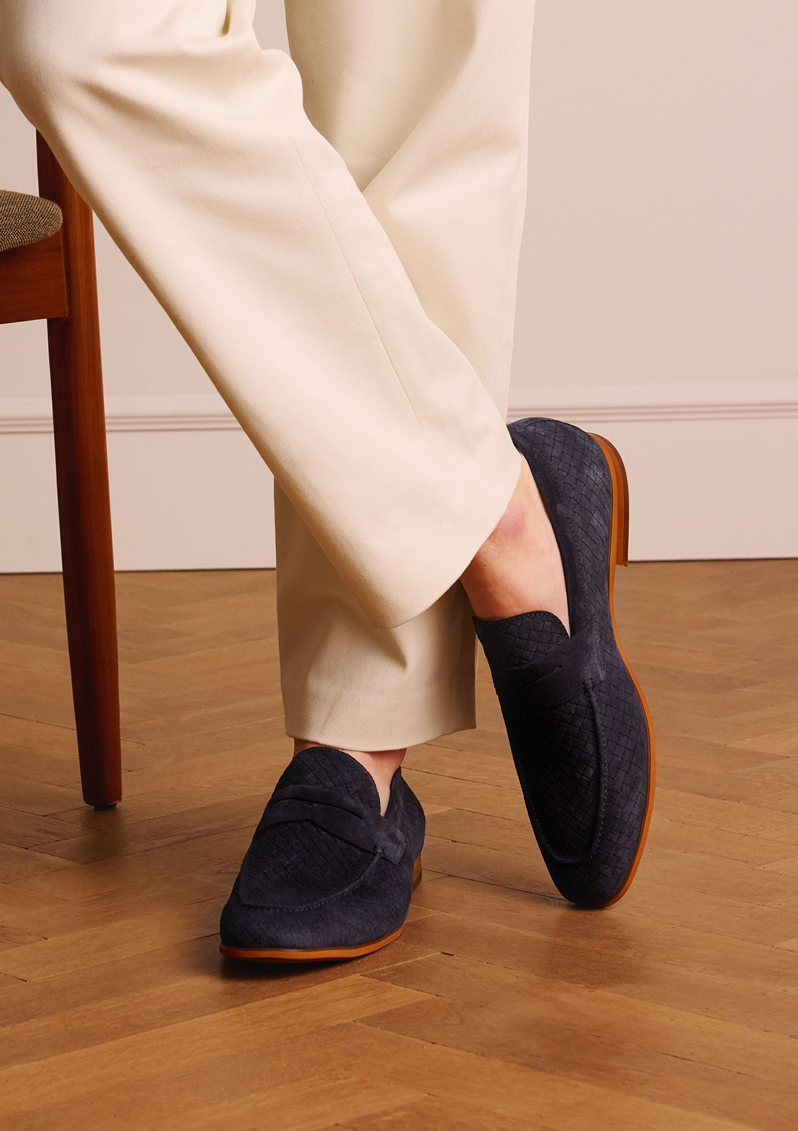 Donkerblauwe suède loafers
