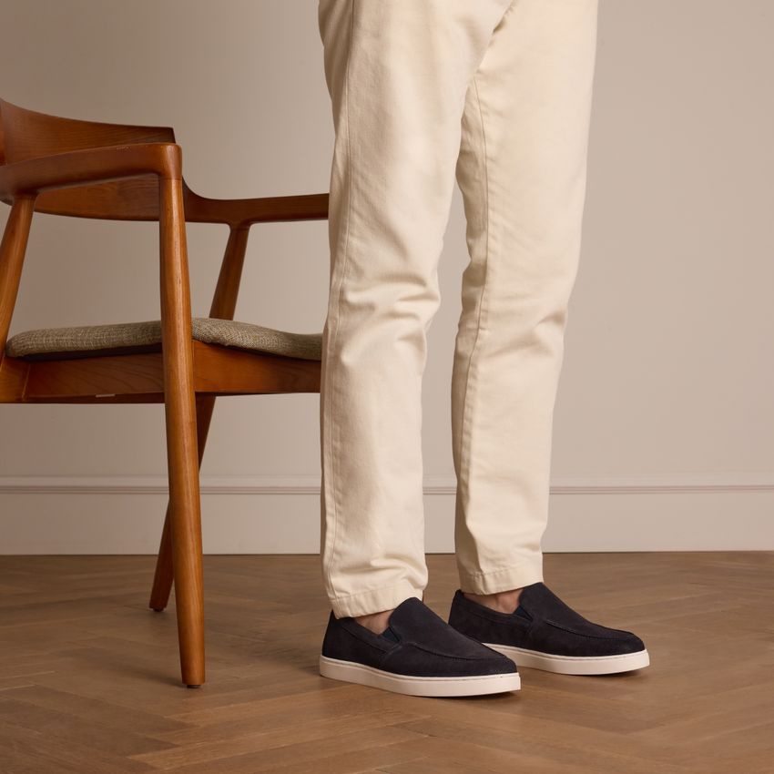 Donkerblauwe suède loafers