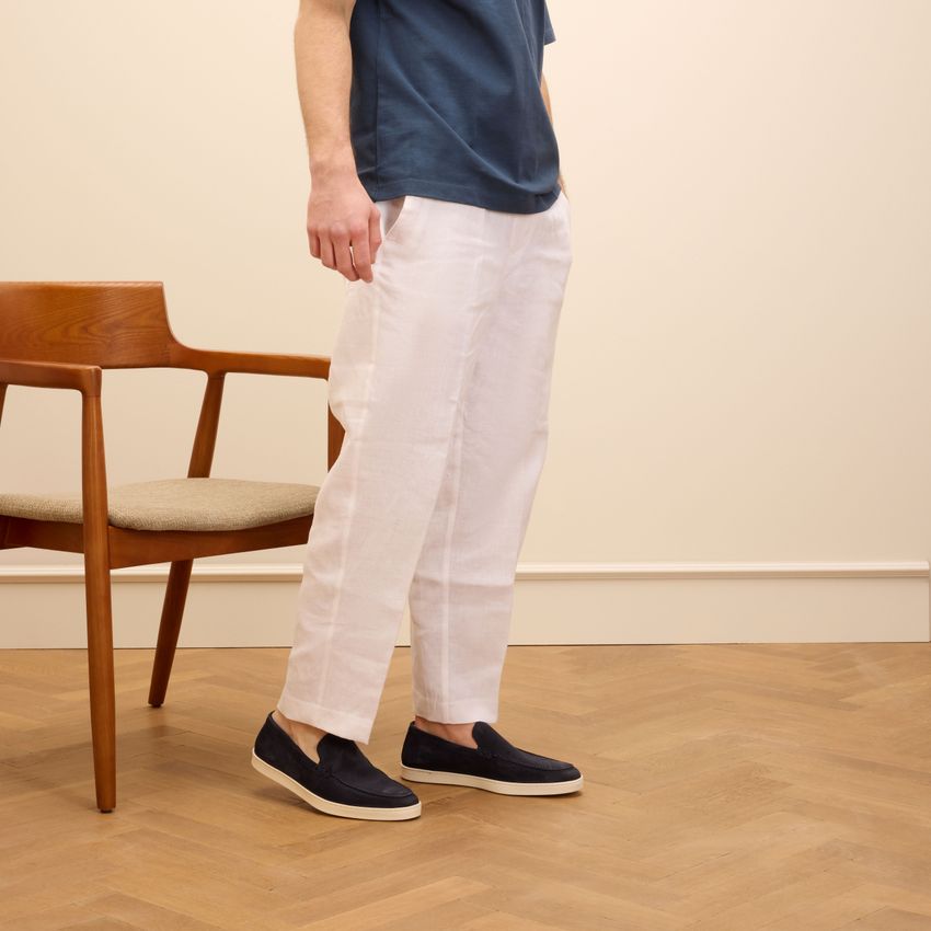 Donkerblauwe suède loafers