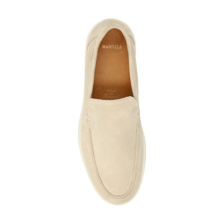 Beige suède loafers