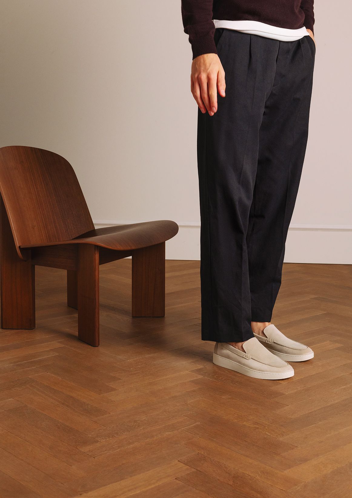 Beige suède loafers