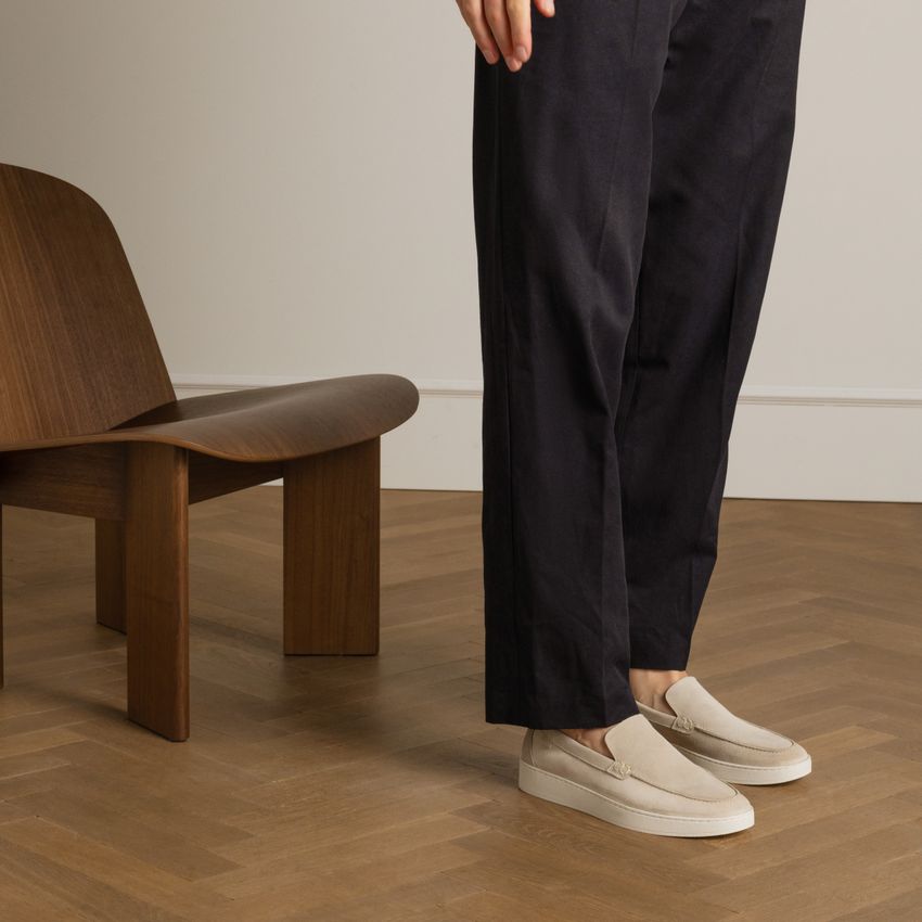 Beige suède loafers
