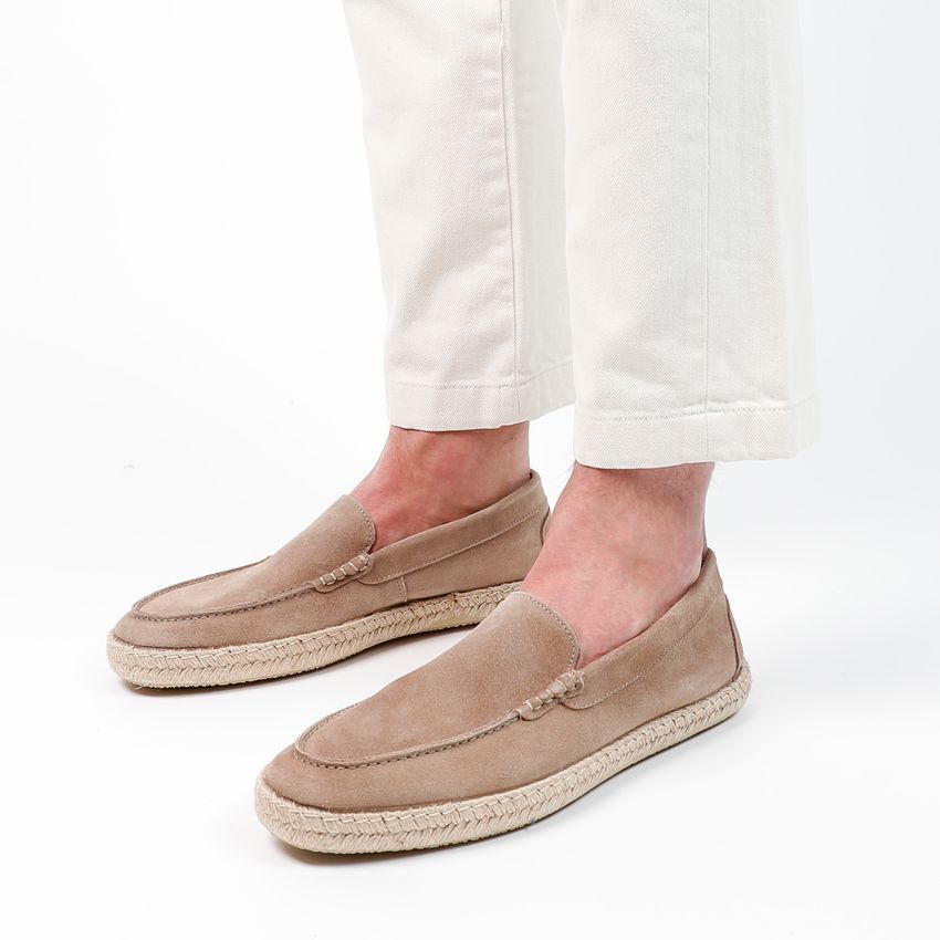 Taupe suède espadrilles