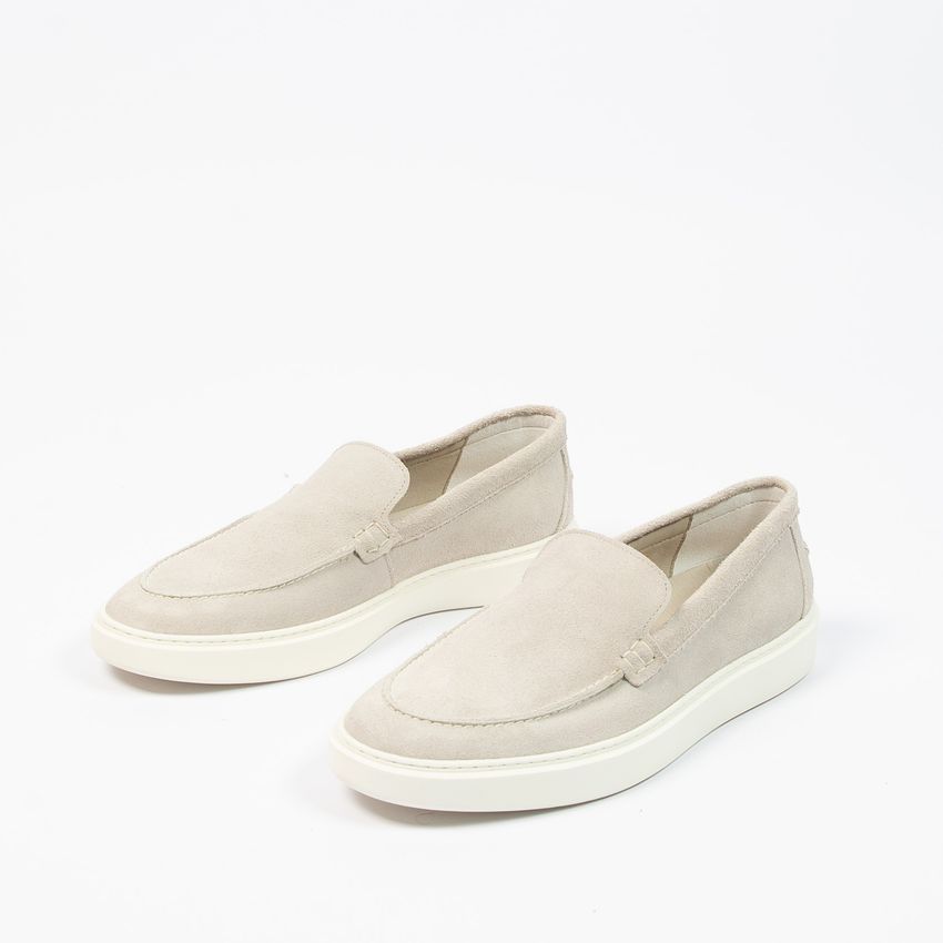 Graue Veloursleder-Loafer