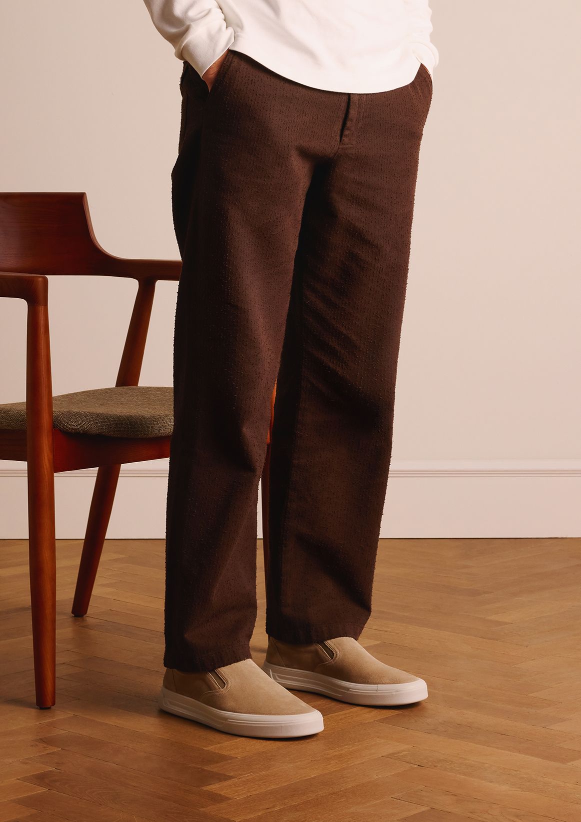 Beigefarbene Veloursleder-Loafer