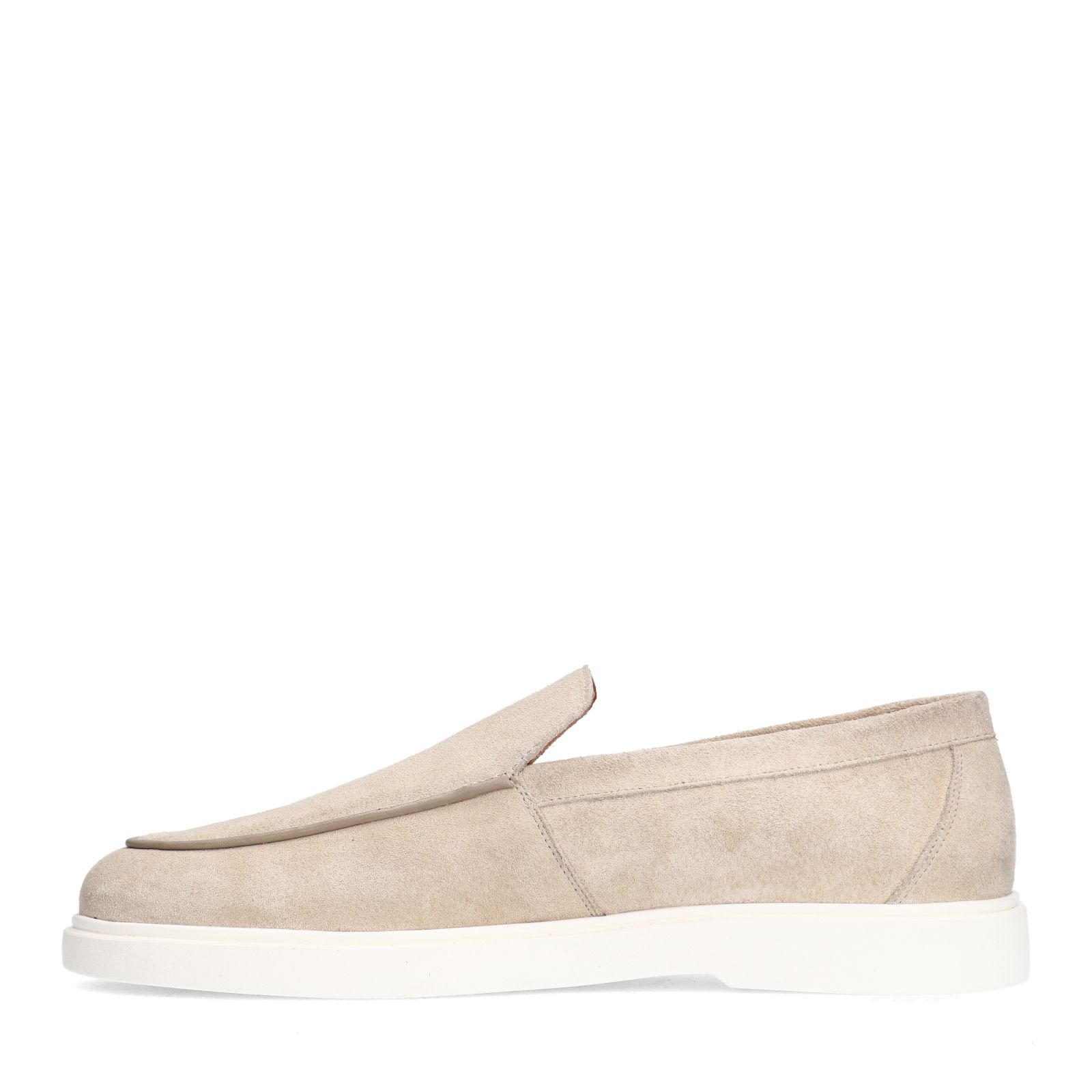 Beige suède loafers