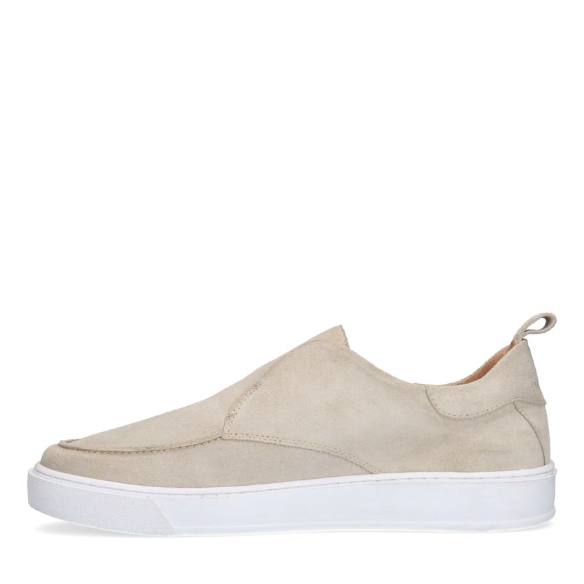 Beige suède loafer