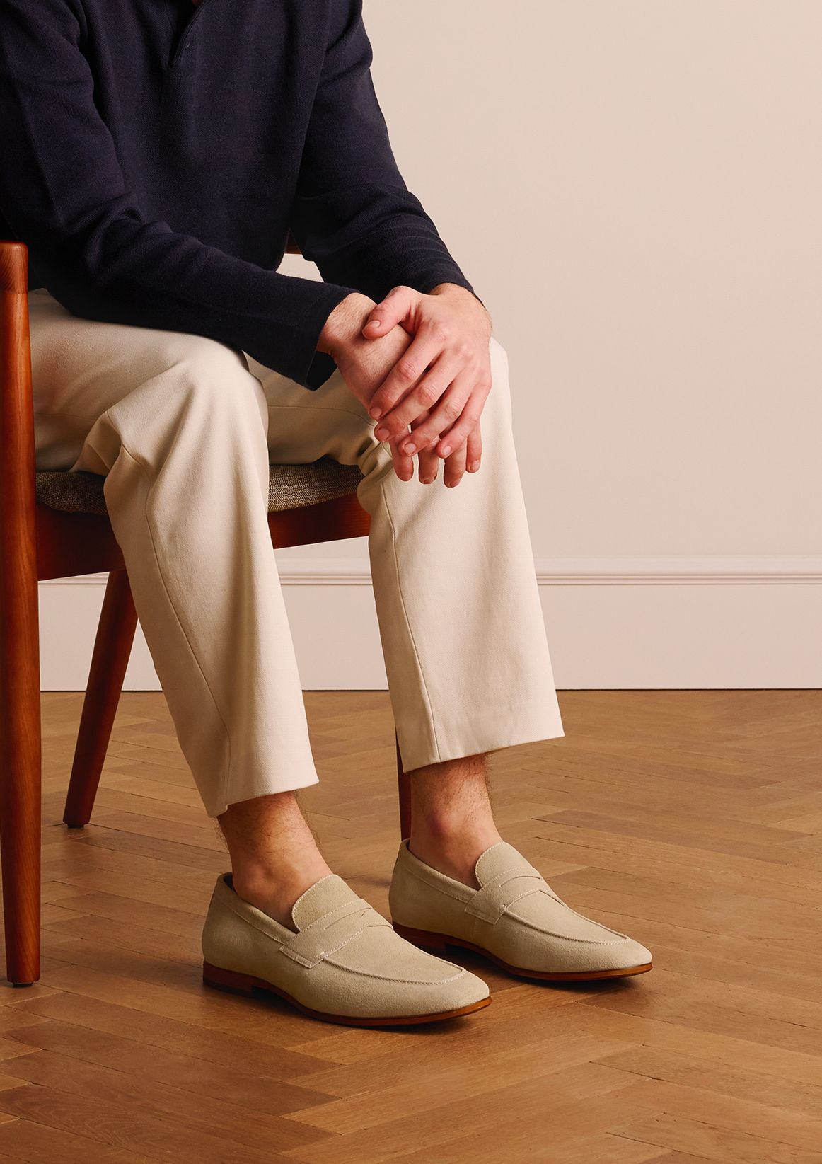 Beige suède loafers