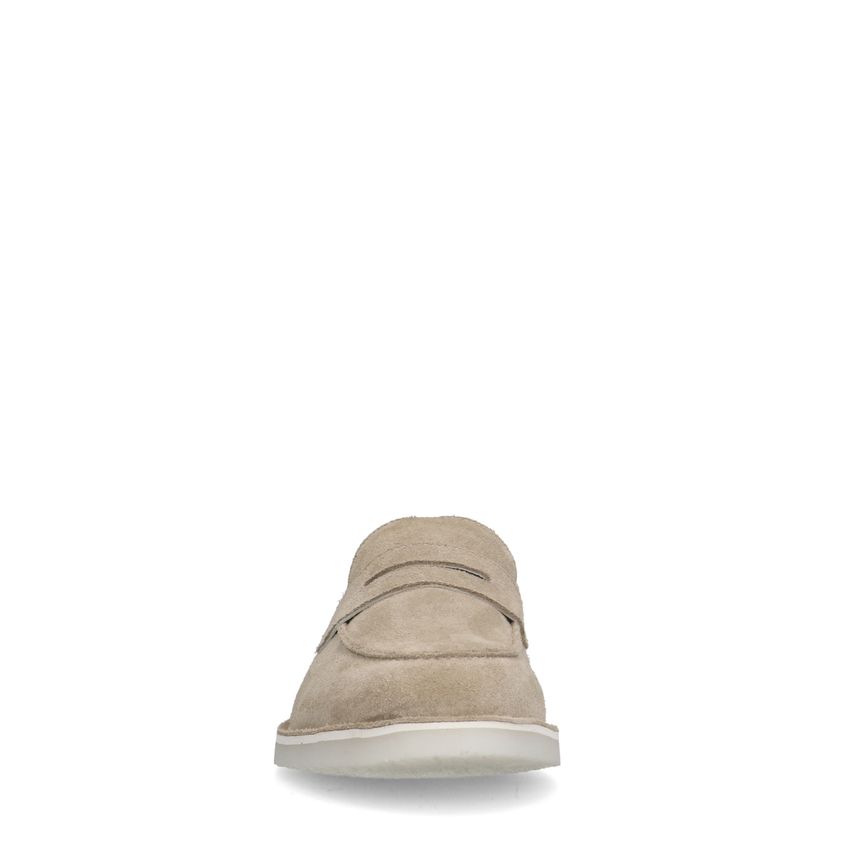 Beige suède loafers