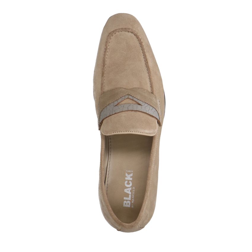 Beige suède loafers