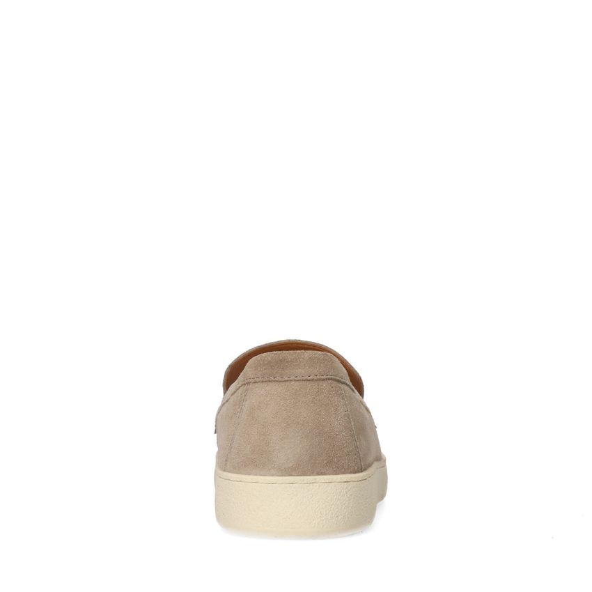 Beige suède loafers