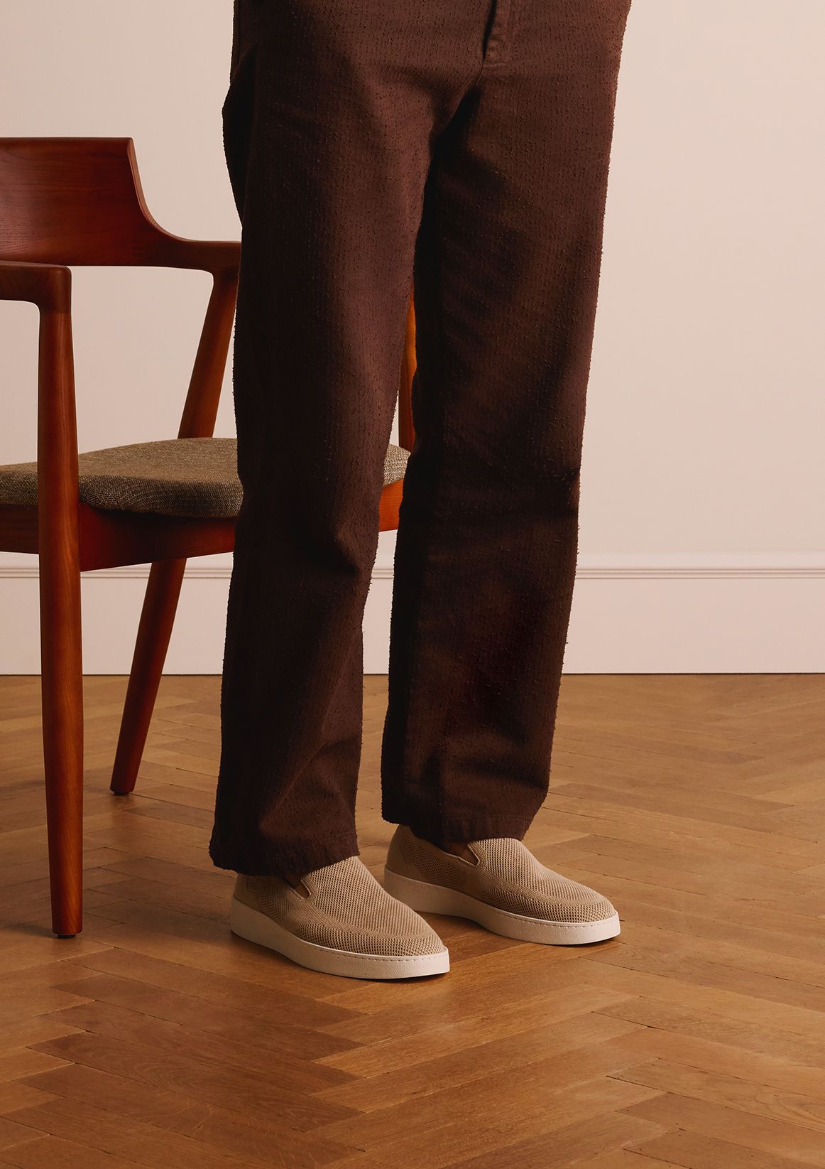 Beigefarbene Loafer