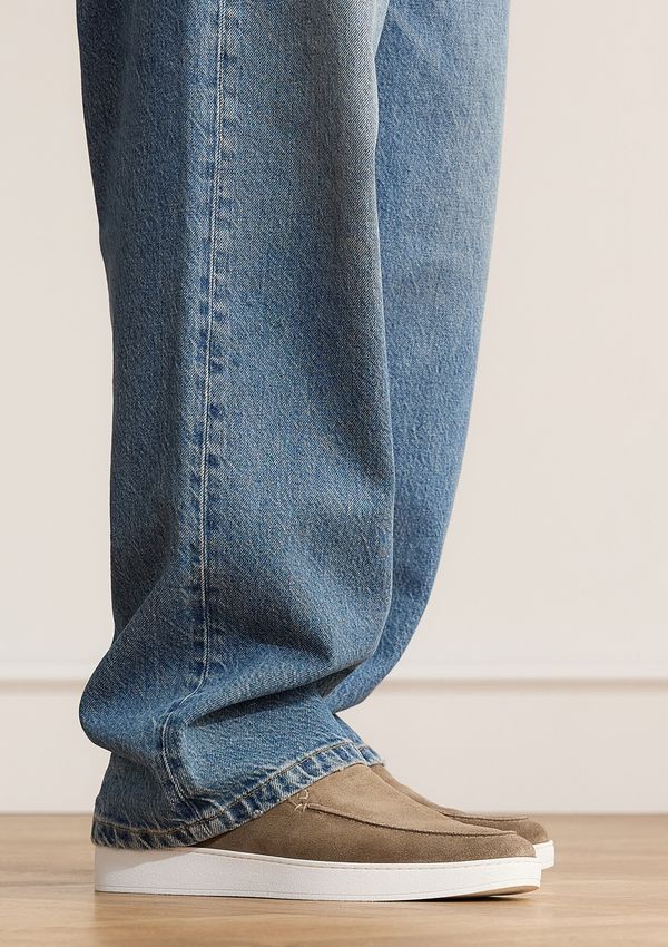 Beige suède loafers