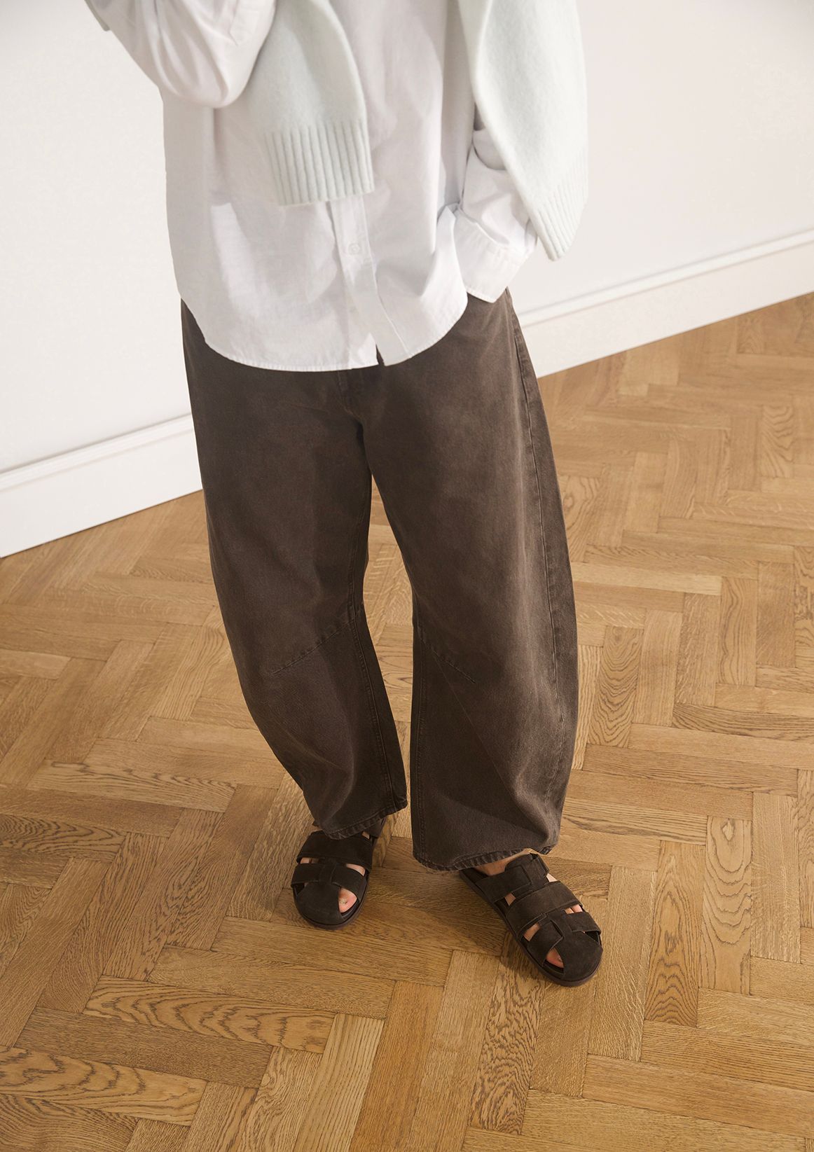 Donkerbruine suède slippers