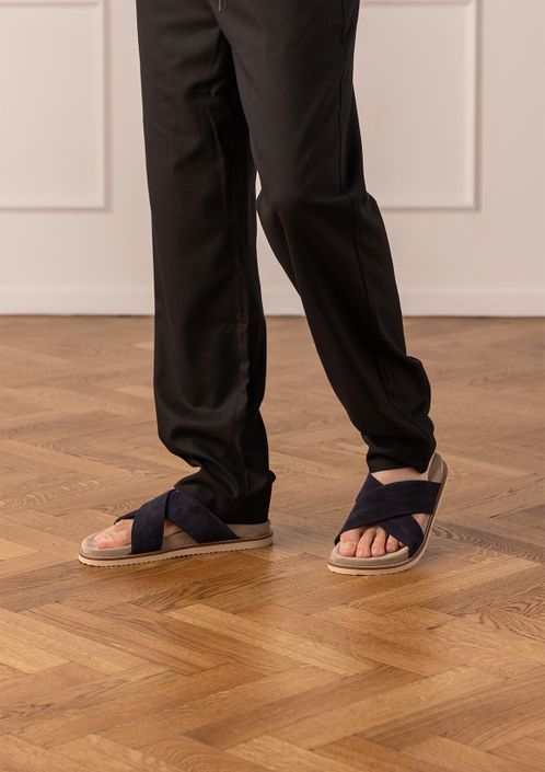 Blauwe suède slippers