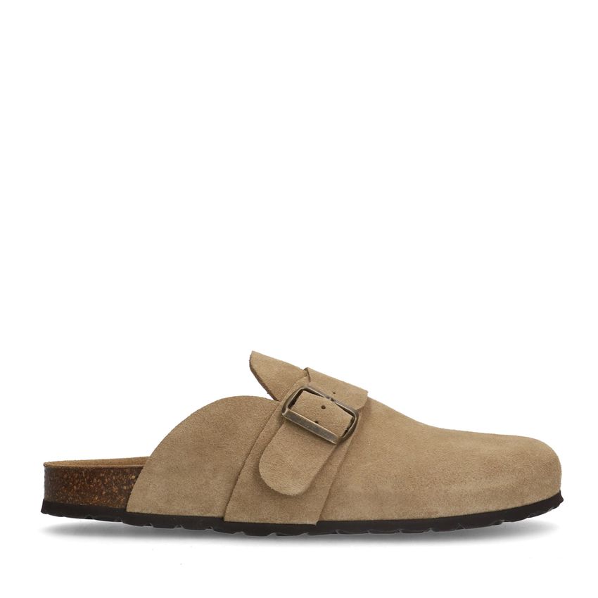 Beige suède slip ons