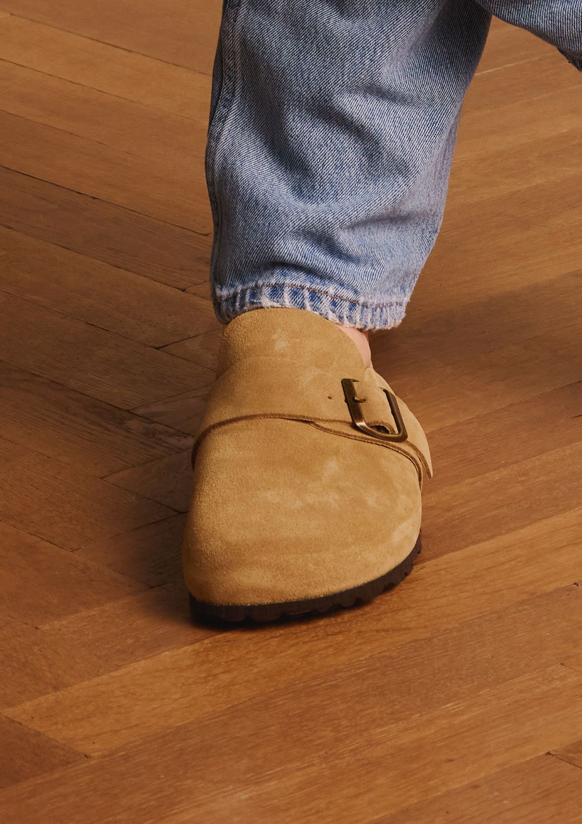 Beige suède slip ons