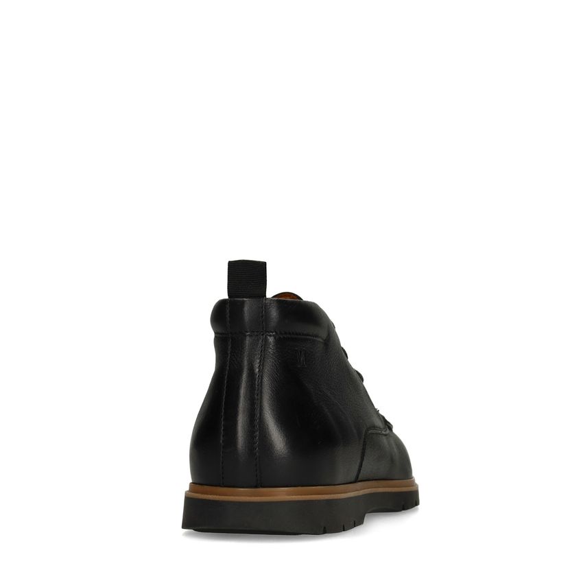 Zwarte leren veterschoenen