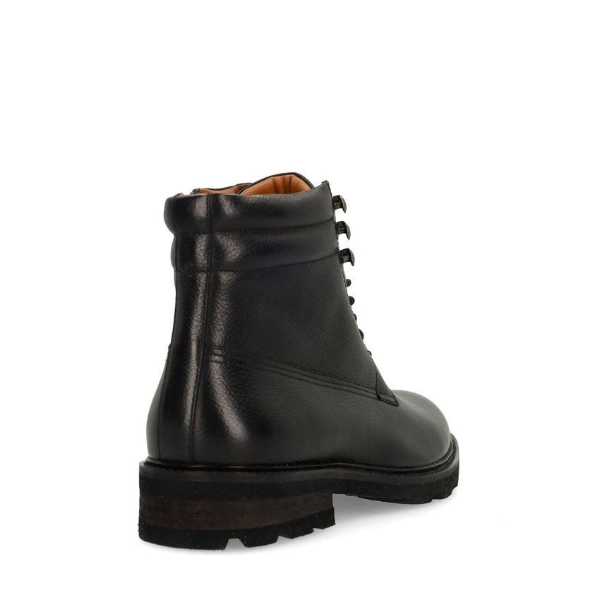 Zwarte leren veterboots