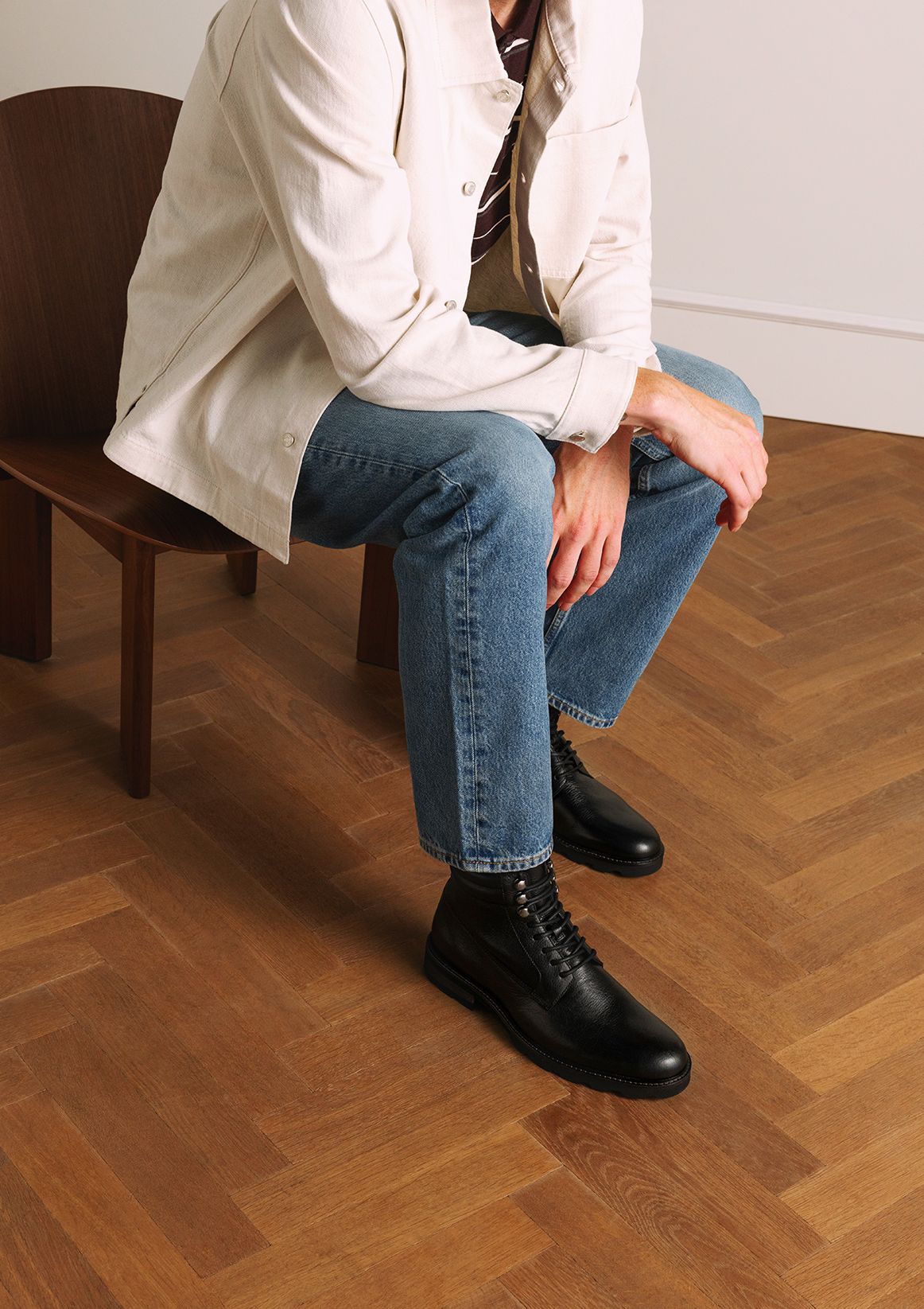 Zwarte leren veterboots
