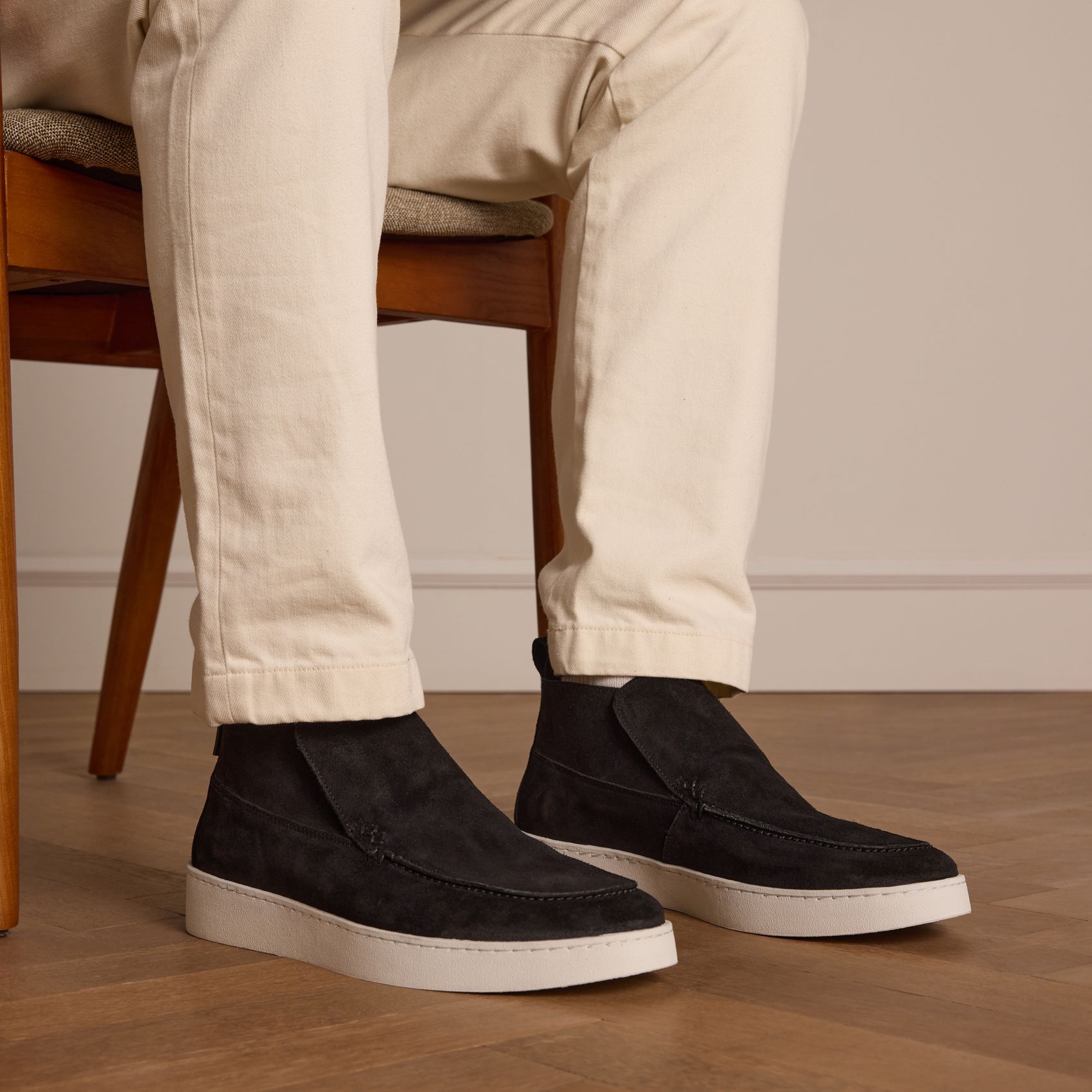 Zwarte suède boots
