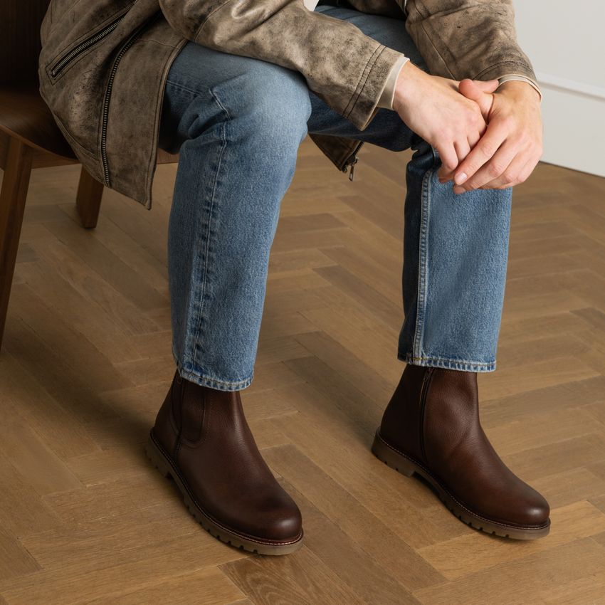 Braune Chelsea Boots aus Leder
