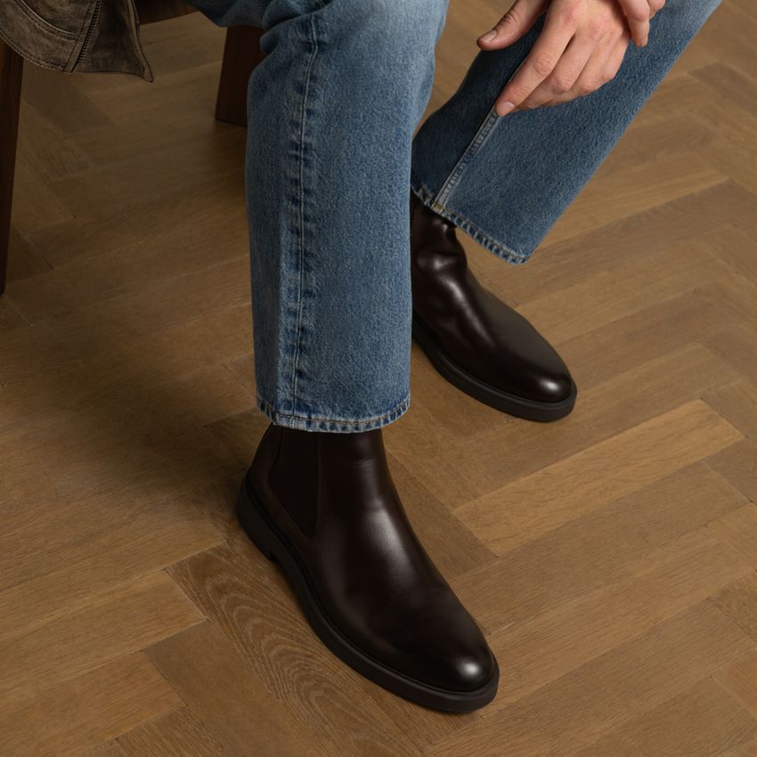 Braune Chelsea Boots aus Leder