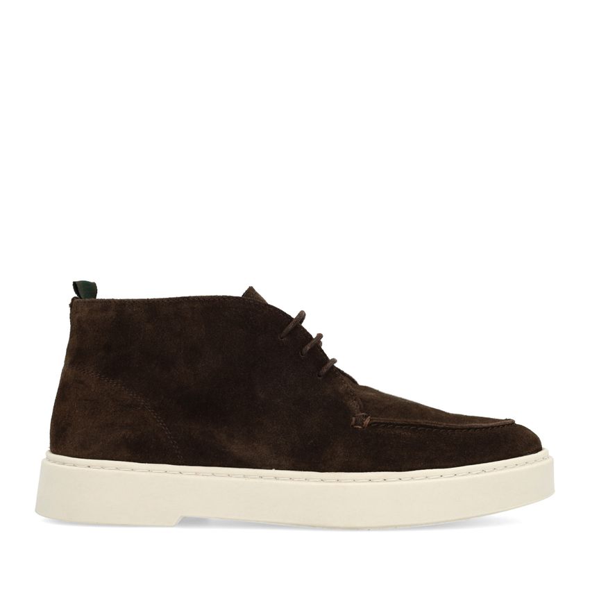 Braune Schnürboots aus Veloursleder