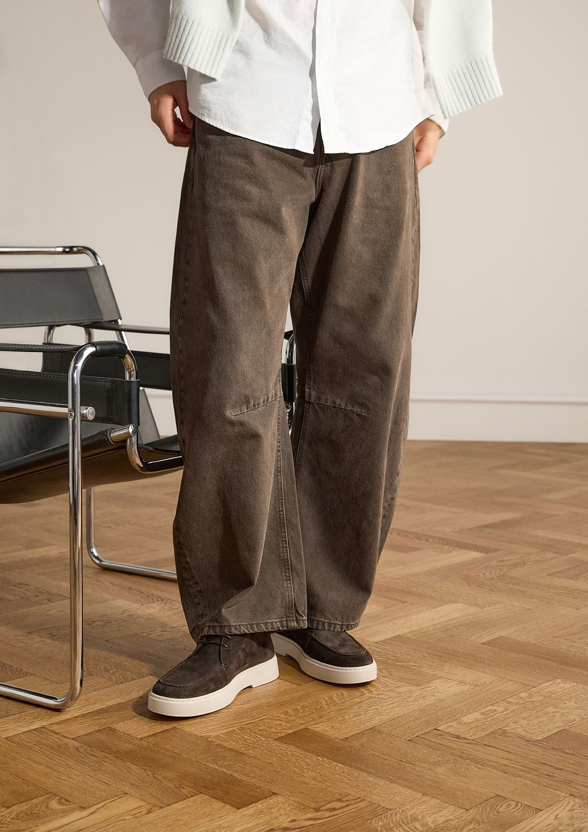 Braune Schnürboots aus Veloursleder