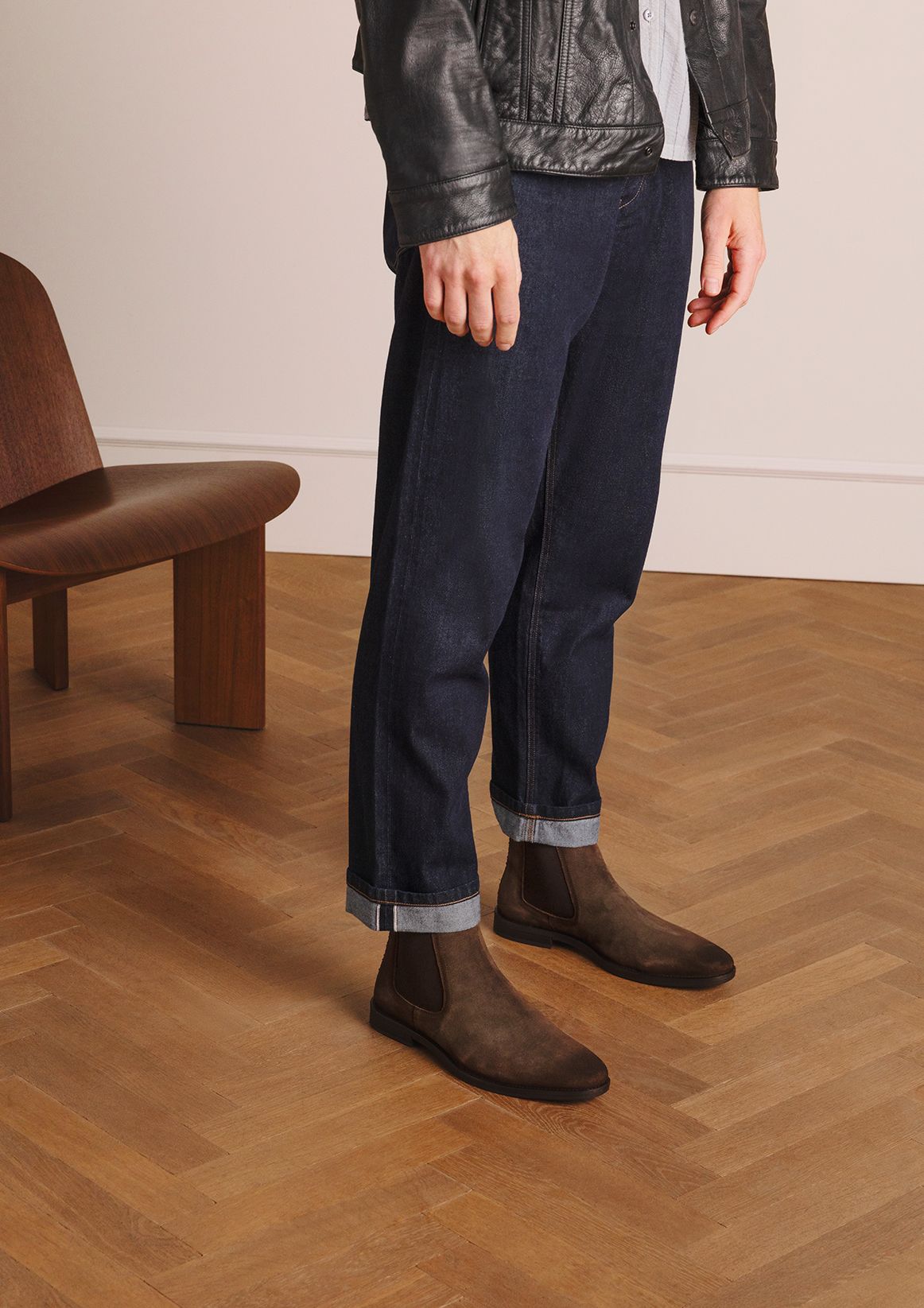 Braune Chelsea Boots aus Veloursleder